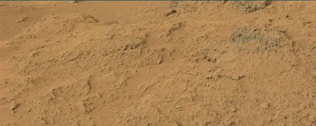 Sol 109: Mast Camera (Mastcam)