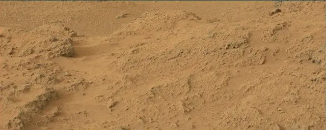 Sol 109: Mast Camera (Mastcam)