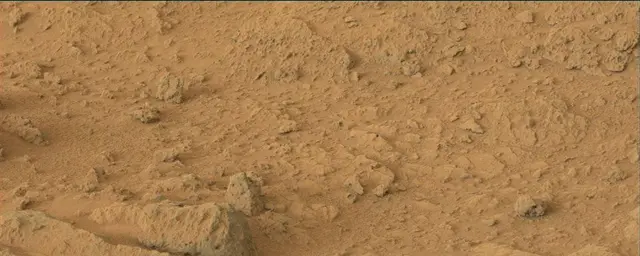 Sol 109: Mast Camera (Mastcam)