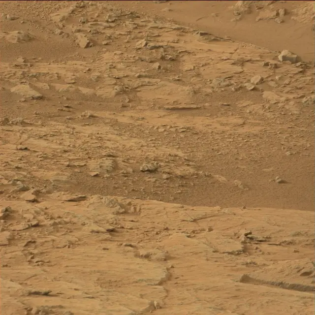 Sol 109: Mast Camera (Mastcam)