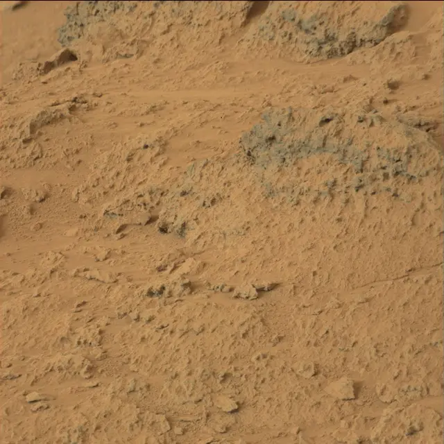 Sol 109: Mast Camera (Mastcam)