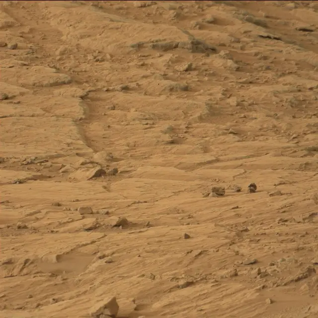 Sol 109: Mast Camera (Mastcam)