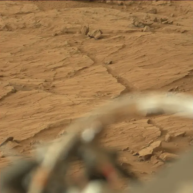 Sol 109: Mast Camera (Mastcam)
