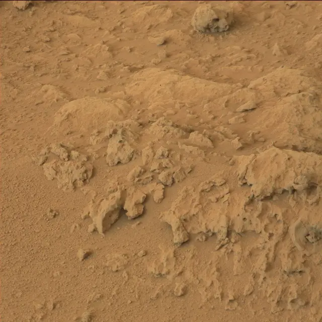 Sol 109: Mast Camera (Mastcam)