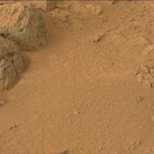 Sol 109: Mast Camera (Mastcam)