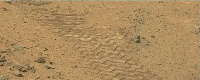 Sol 111: Mast Camera (Mastcam)