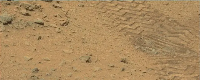 Sol 111: Mast Camera (Mastcam)