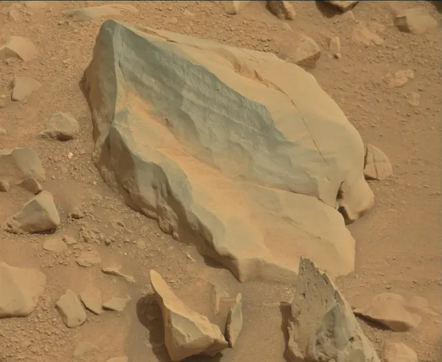 Sol 112: Mast Camera (Mastcam)