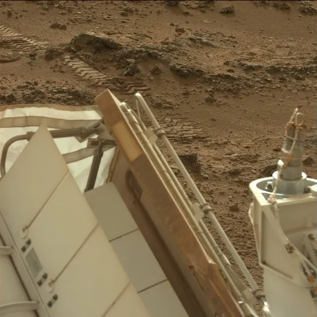 Sol 118: Mast Camera (Mastcam)