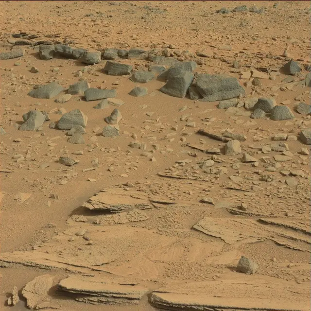 Sol 120: Mast Camera (Mastcam)
