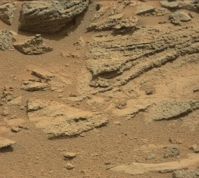 Sol 121: Mast Camera (Mastcam)