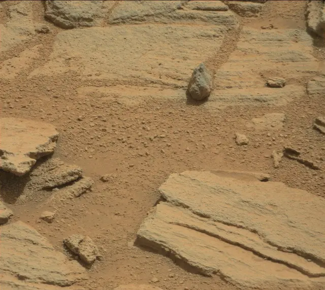 Sol 121: Mast Camera (Mastcam)