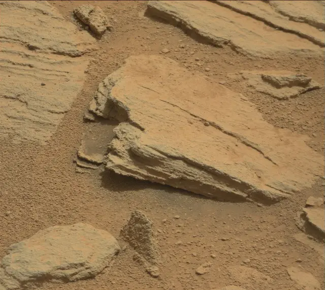 Sol 121: Mast Camera (Mastcam)