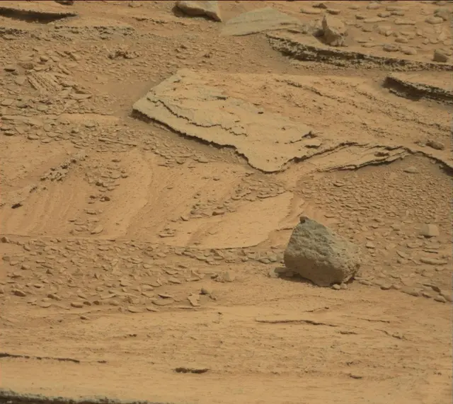 Sol 121: Mast Camera (Mastcam)