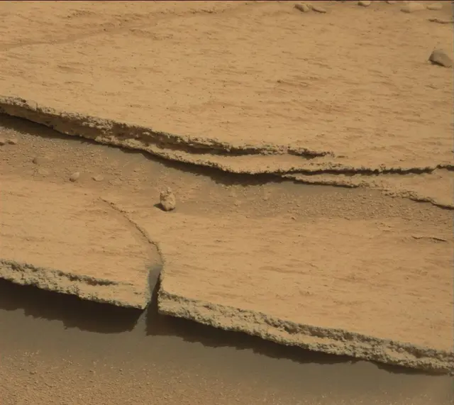 Sol 121: Mast Camera (Mastcam)
