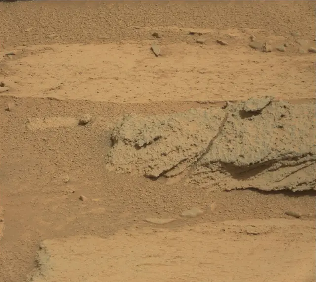 Sol 121: Mast Camera (Mastcam)