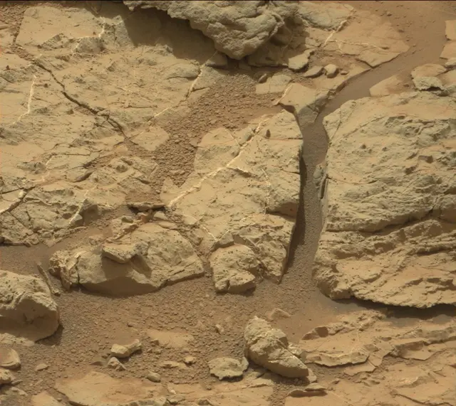 Sol 126: Mast Camera (Mastcam)