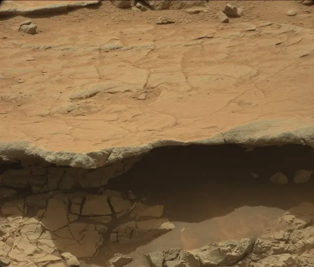 Sol 126: Mast Camera (Mastcam)