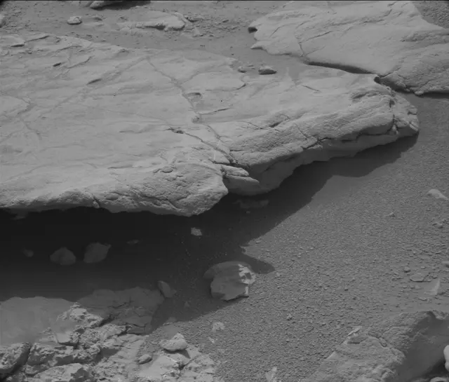 Sol 126: Mast Camera (Mastcam)