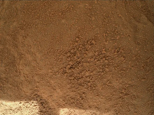 Sol 129: Mars Hand Lens Imager (MAHLI)