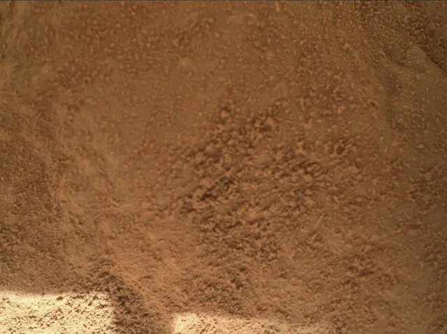 Sol 129: Mars Hand Lens Imager (MAHLI)