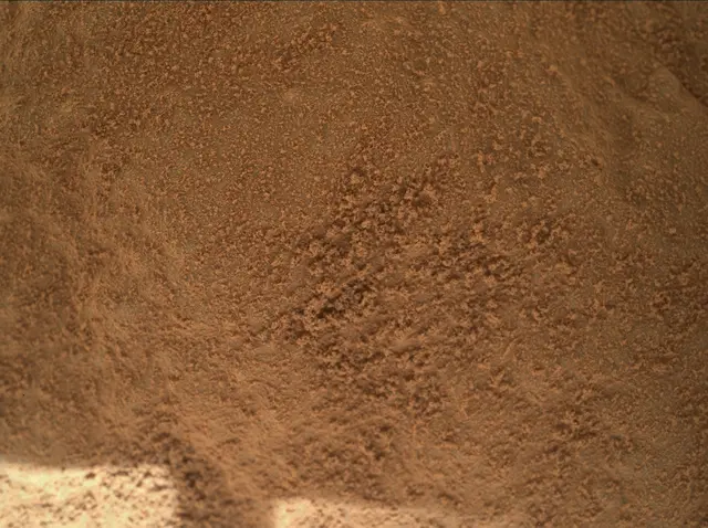 Sol 129: Mars Hand Lens Imager (MAHLI)