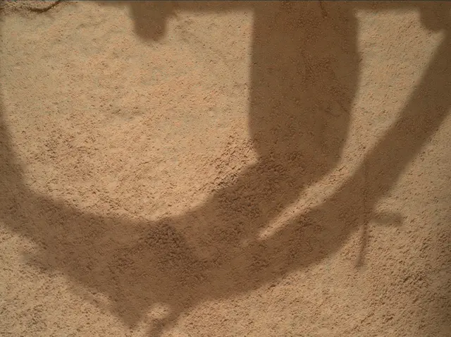 Sol 129: Mars Hand Lens Imager (MAHLI)