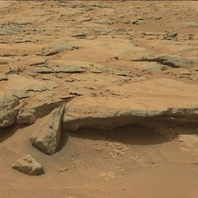 Sol 130: Mast Camera (Mastcam)