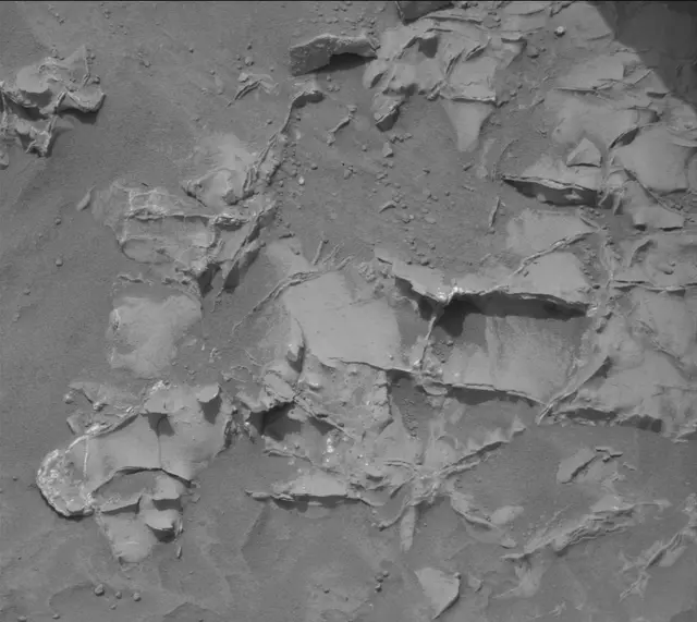 Sol 133: Mast Camera (Mastcam)