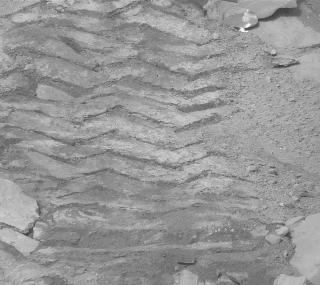 Sol 135: Mast Camera (Mastcam)