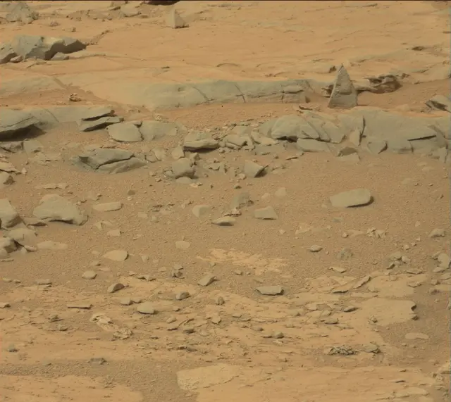 Sol 138: Mast Camera (Mastcam)