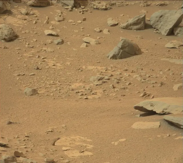 Sol 138: Mast Camera (Mastcam)