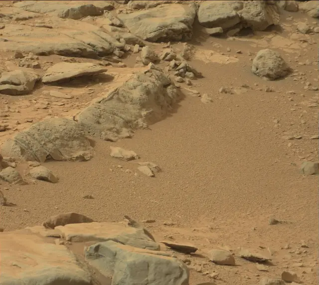 Sol 138: Mast Camera (Mastcam)