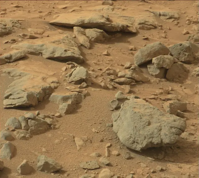 Sol 138: Mast Camera (Mastcam)