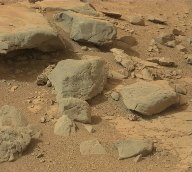 Sol 138: Mast Camera (Mastcam)