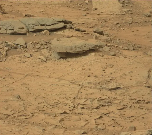 Sol 138: Mast Camera (Mastcam)