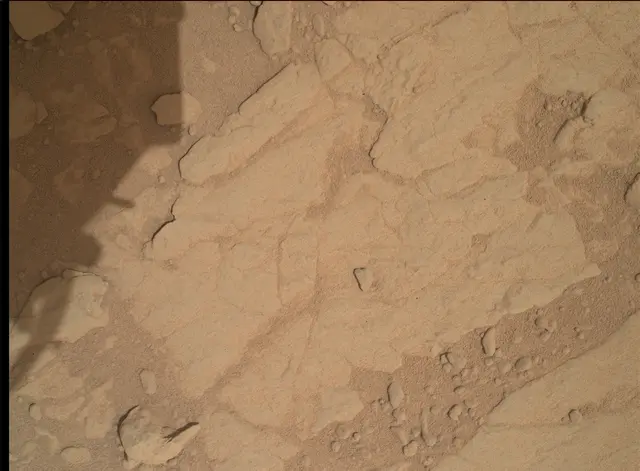 Sol 150: Mars Hand Lens Imager (MAHLI)