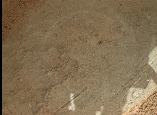 Sol 150: Mars Hand Lens Imager (MAHLI)