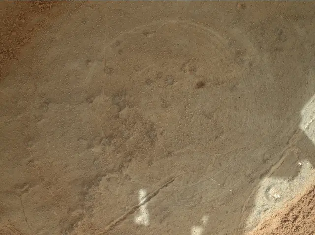 Sol 150: Mars Hand Lens Imager (MAHLI)
