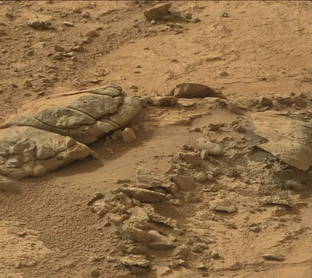 Sol 153: Mast Camera (Mastcam)