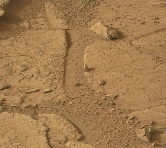 Sol 153: Mast Camera (Mastcam)