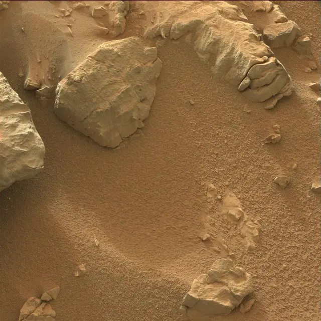 Sol 154: Mast Camera (Mastcam)