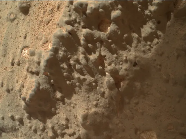 Sol 154: Mars Hand Lens Imager (MAHLI)