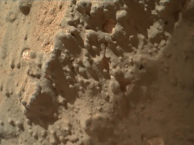 Sol 154: Mars Hand Lens Imager (MAHLI)