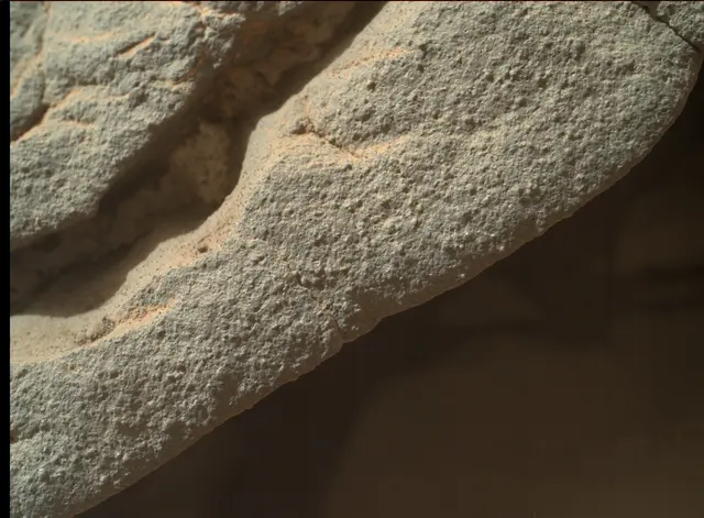 Sol 158: Mars Hand Lens Imager (MAHLI)