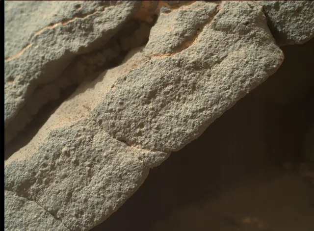 Sol 158: Mars Hand Lens Imager (MAHLI)