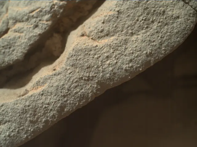 Sol 158: Mars Hand Lens Imager (MAHLI)