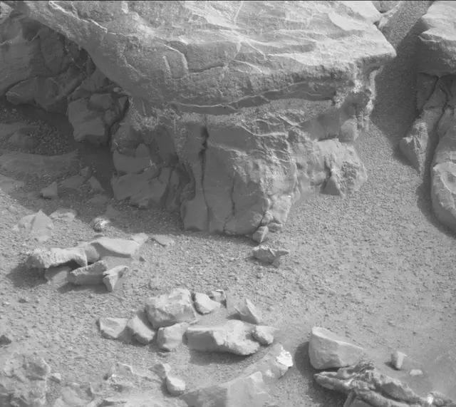 Sol 159: Mast Camera (Mastcam)