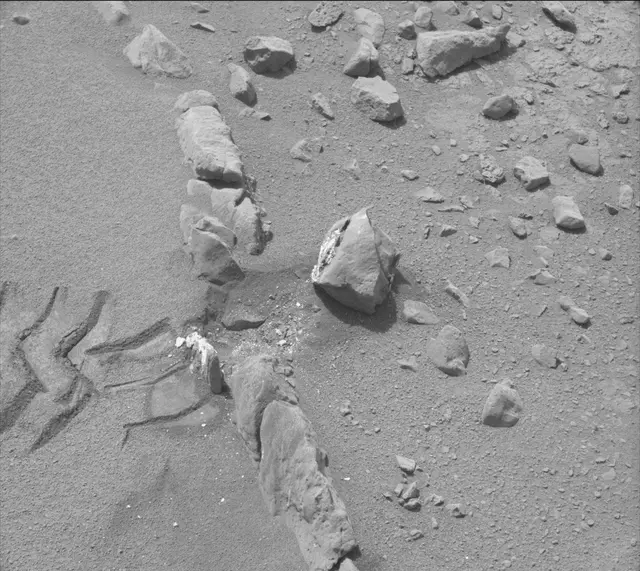 Sol 160: Mast Camera (Mastcam)