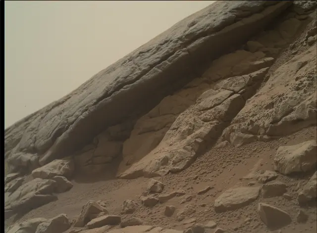 Sol 160: Mars Hand Lens Imager (MAHLI)